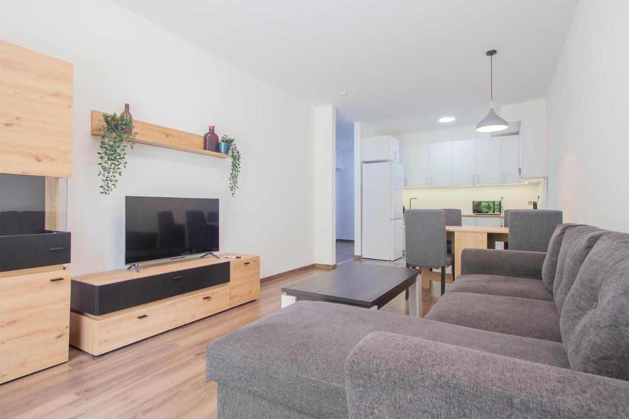Apartamento Corvin Modern Two Bedroom Free Parking Budapeste