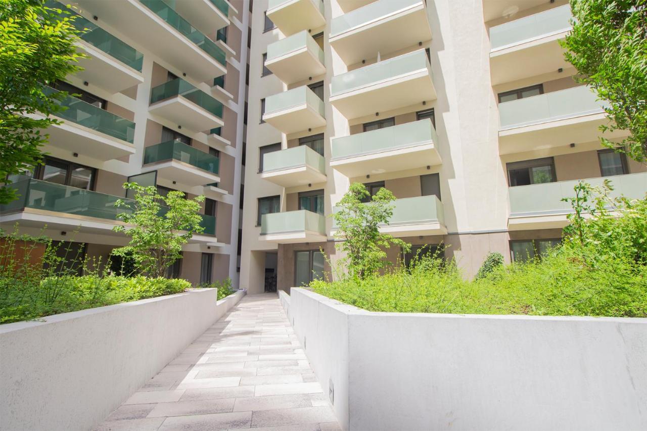 Corvin Modern Two Bedroom Free Parking * Budapeszt